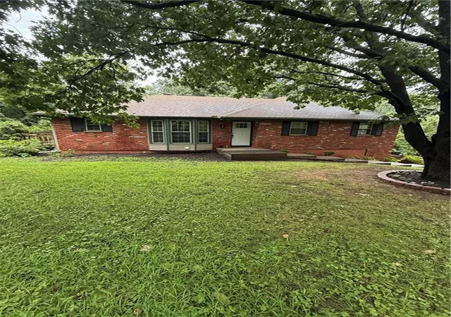Photo 1 of Sale Pending at 5436 N Hardesty Ave, Kansas City, MO 64119 | MLS# 2639519 | Listing updated on 2026-08-31