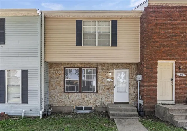 Photo 1 of Townhouse for sale at 6612 E 128th Street, Grandview, MO 64030 | MLS# 2639525 | Listing updated on 2026-09-01