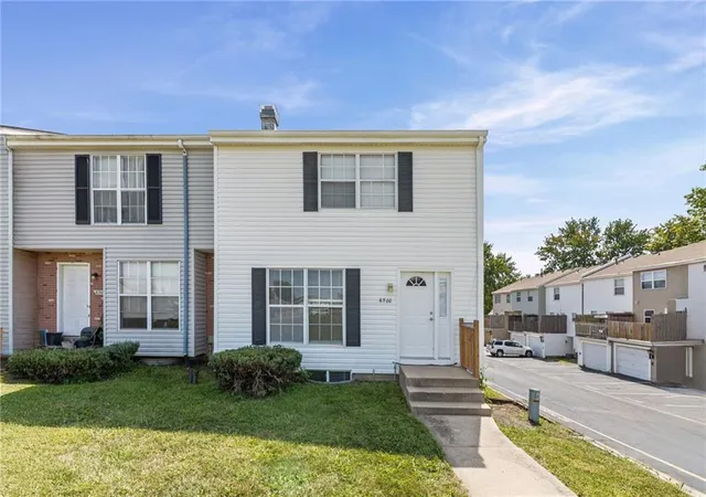 Photo 1 of Townhouse for sale at 6500 E 128th Street, Grandview, MO 64030 | MLS# 2639526 | Listing updated on 2026-09-01
