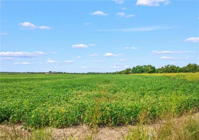Land for sale at Lot 6 Smasal Rd, Sedalia, MO 65301 | MLS# 2639531