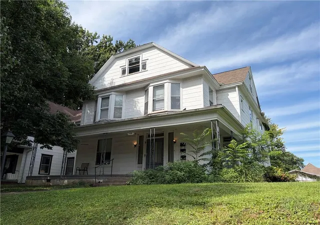 Photo 1 of Multi family home for sale at 728 N 25th St, St Joseph, MO 64506 | MLS# 2639541 | Listing updated on 2026-08-30