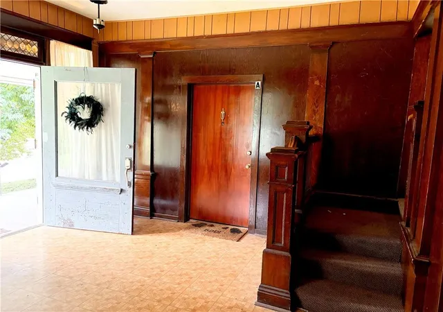 Photo 4 of House for sale at 728 N 25Th St, St Joseph, MO 64506 | MLS# 2639541 | Listing updated on 2026-09-21