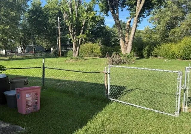Photo 17 of Single family home for sale at 266 S Raum St, Lawson, MO 64062 | MLS# 2639549 | Listing updated on 2026-08-31