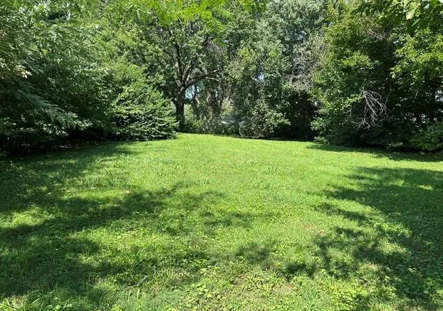 Photo 1 of Land for sale at Ne 71st St, Gladstone, MO 64118 | MLS# 2639554 | Listing updated on 2026-08-30