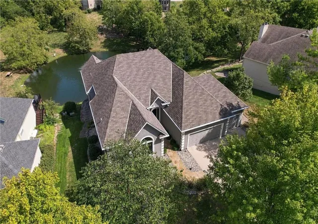 Photo 2 of Single family home for sale at 29451 Club Crk Dr, Louisburg, KS 66053 | MLS# 2639576 | Listing updated on 2026-10-04