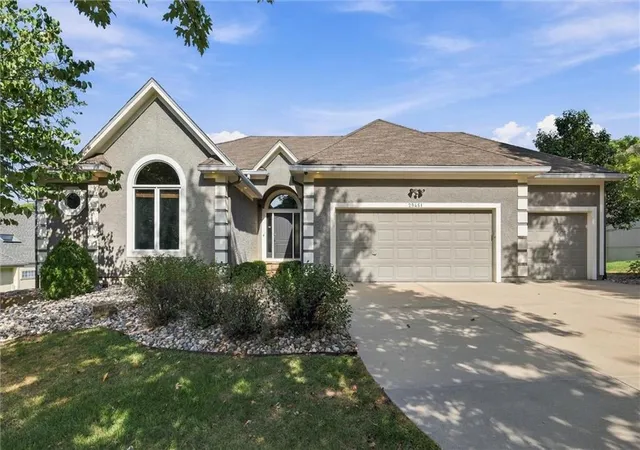 Photo 3 of Single family home for sale at 29451 Club Crk Dr, Louisburg, KS 66053 | MLS# 2639576 | Listing updated on 2026-10-04