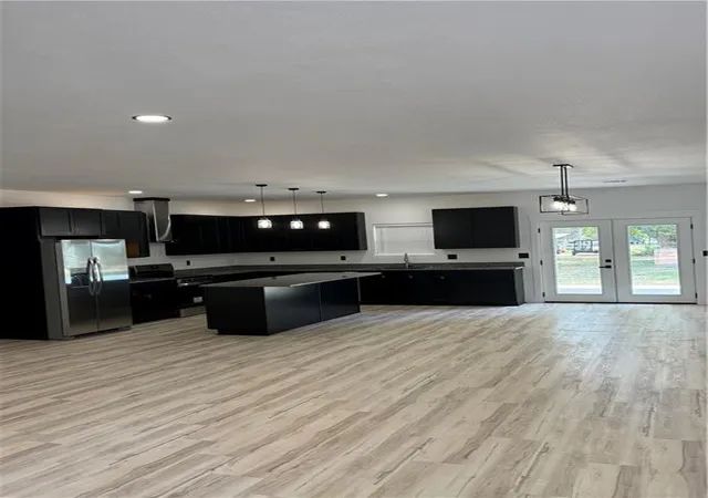 Photo 3 of Single family home for sale at 215 W Washington St, Arma, KS 66712 | MLS# 2639591 | Listing updated on 2026-10-06