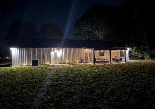Photo 40 of Single family home for sale at 215 W Washington St, Arma, KS 66712 | MLS# 2639591 | Listing updated on 2026-10-06