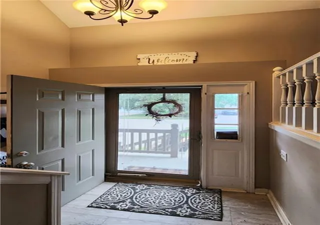 Photo 4 of Single family home for sale at 2801 Quail Dr, Saint Joseph, MO 64506 | MLS# 2639594 | Listing updated on 2026-09-01