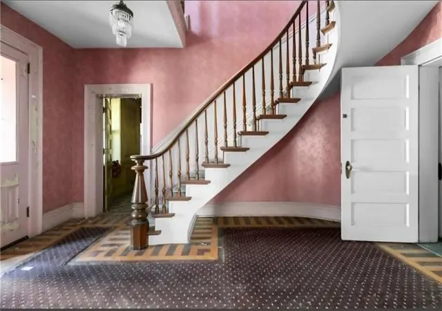 Photo 5 of Single family home for sale at 503 N 5Th St, St Joseph, MO 64501 | MLS# 2639595 | Listing updated on 2026-09-04