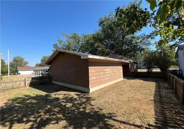 Photo 23 of Single family home for sale at 201 6th Street, Oswego, KS 67356 | MLS# 2639618 | Listing updated on 2026-09-01