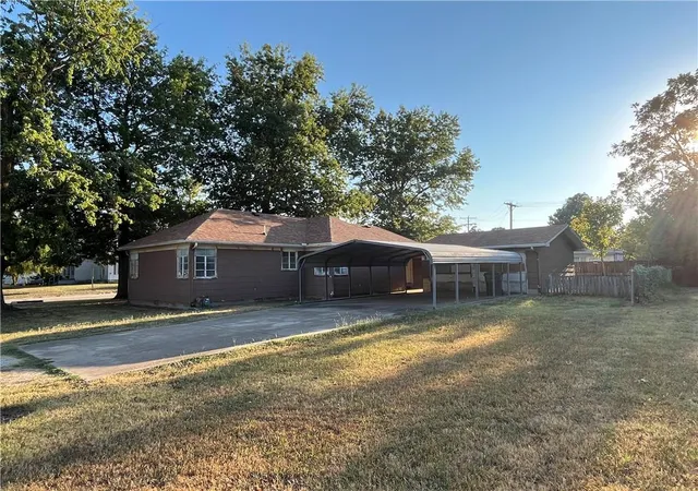 Photo 2 of Single family home for sale at 201 6th Street, Oswego, KS 67356 | MLS# 2639618 | Listing updated on 2026-09-01
