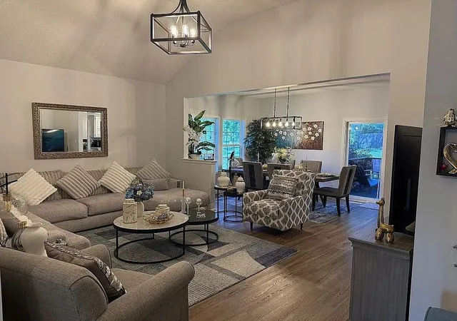 Photo 4 of Single family home for sale at 5205 Primrose Ct, Blue Springs, MO 64015 | MLS# 2639625 | Listing updated on 2026-09-01