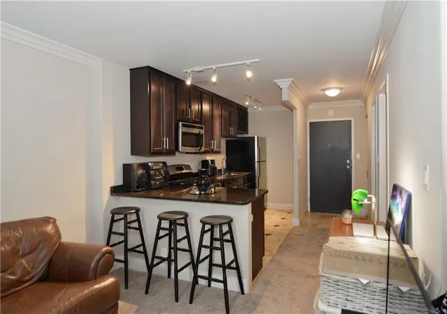 Photo 3 of Condo for sale at 700 E 8th Street #9L, Kansas City, MO 64106 | MLS# 2639633 | Listing updated on 2026-09-03