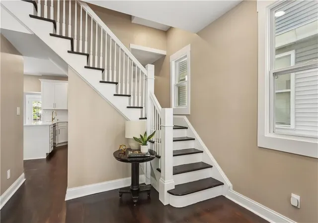 Photo 3 of Sale Pending at 49 E 32 Street, Kansas City, MO 64111 | MLS# 2639634 | Listing updated on 2026-10-05