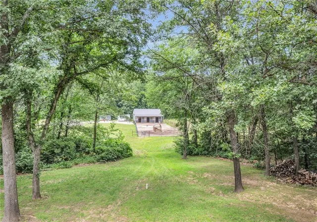5th image of 1675 Jackson Rd, Ottawa, KS 66067 | MLS# 2639635