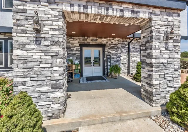 Photo 3 of Single family home for sale at 26030 Hospital Dr, Paola, KS 66071 | MLS# 2639650 | Listing updated on 2026-09-17