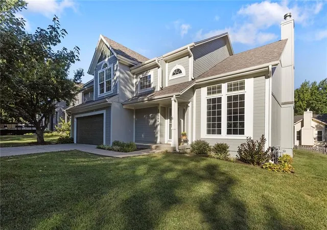Photo 3 of Sale Pending at 22004 W 51st Terrace, Shawnee, KS 66226 | MLS# 2639655 | Listing updated on 2026-09-14