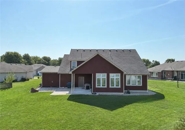 Photo 3 of Sale Pending at 701 Lightner Cir, Odessa, MO 64076 | MLS# 2639665 | Listing updated on 2026-09-18