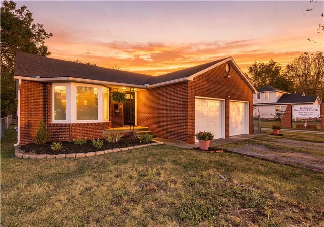 Photo 1 of Sale Pending at 1419 S Margrave St, Fort Scott, KS 66701 | MLS# 2639667 | Listing updated on 2026-09-02
