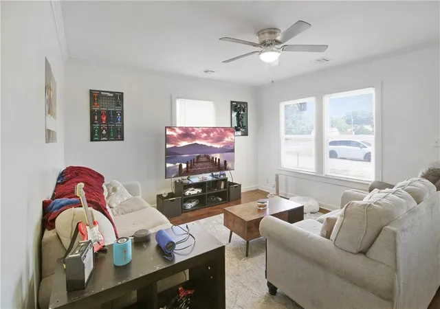 Photo 4 of House for sale at 3916 Main St, Parsons, KS 67357 | MLS# 2639701 | Listing updated on 2026-09-02