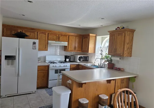 Photo 3 of Sale Pending at 413 N Savage Ct, Independence, MO 64050 | MLS# 2639712 | Listing updated on 2026-09-03
