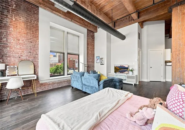 Photo 3 of Condo for sale at 308 W 8th Street #216, Kansas City, MO 64105 | MLS# 2639715 | Listing updated on 2026-09-03