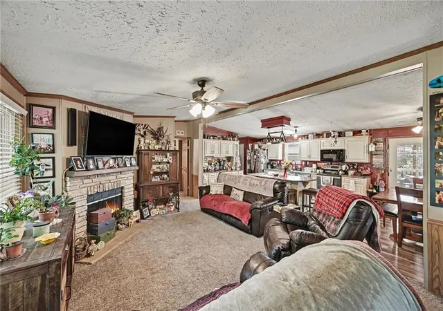 Photo 3 of Single family home for sale at 414 Ne County Line Rd, Saint Joseph, MO 64505 | MLS# 2639724 | Listing updated on 2026-09-03