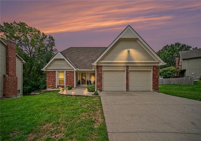Photo 1 of Single family home for sale at 8309 N Marston Ave, Kansas City, MO 64151 | MLS# 2639742 | Listing updated on 2026-10-05