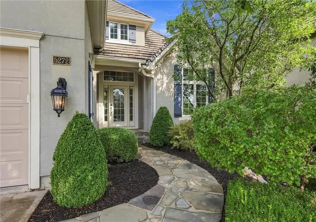 Photo 2 of Single family home for sale at 5272 W 150 Terrace, Overland Park, KS 66224 | MLS# 2639744 | Listing updated on 2026-09-29