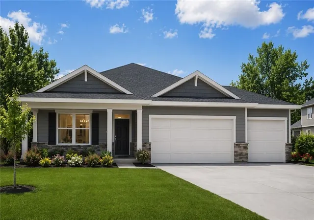 3rd image of 17806 Green Rd, Gardner, KS 66030 | MLS# 2639753