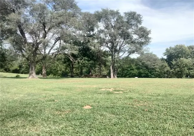 Photo 3 of Land for sale at 31608 Horn Cir, Excelsior Springs, MO 64024 | MLS# 2639755 | Listing updated on 2026-08-31