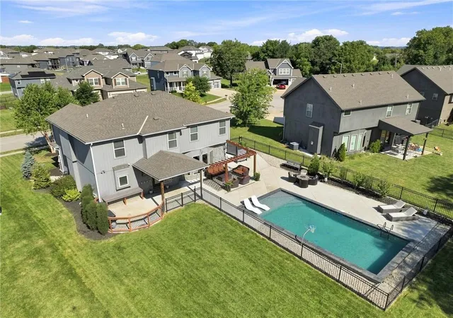 Photo 2 of Sale Pending at 9415 Ne 97th Street, Kansas City, MO 64157 | MLS# 2639762 | Listing updated on 2026-10-01