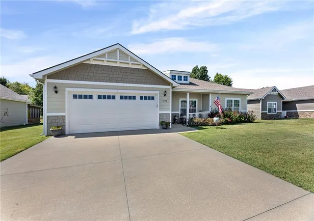 Photo 2 of Single family home for sale at 1722 S Willow St, Ottawa, KS 66067 | MLS# 2639766 | Listing updated on 2026-09-14