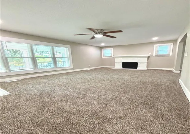 Listing Photo 4 - Condo for sale in building located at 5337-5339 Paseo Blvd, Kansas City, MO 64110