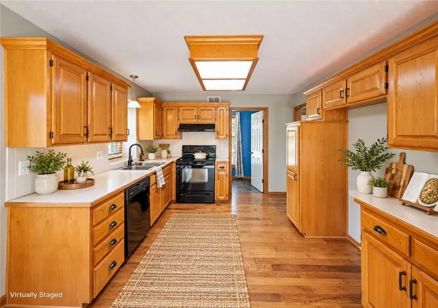 Photo 3 of Single family home for sale at 1206 Sw Eastman Ct, Blue Springs, MO 64015 | MLS# 2639778 | Listing updated on 2026-09-29
