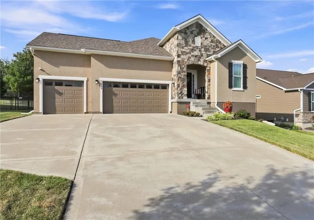 Photo 1 of Single family home for sale at 24940 W 143 Terrace, Olathe, KS 66061 | MLS# 2639797 | Listing updated on 2026-10-18