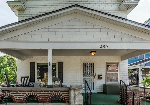 Photo 3 of Sale Pending at 285 Orchard St, Kansas City, KS 66101 | MLS# 2639799 | Listing updated on 2026-09-05