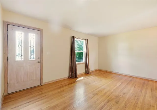 Photo 4 of Sale Pending at 2134 Bristow St, Kansas City, KS 66103 | MLS# 2639806 | Listing updated on 2026-09-08