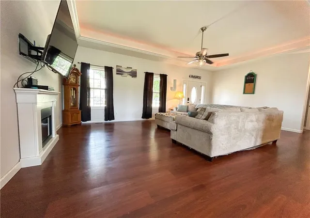 4th image of 302 S 6th Street, Blue Mound, KS 66010 | MLS# 2639812