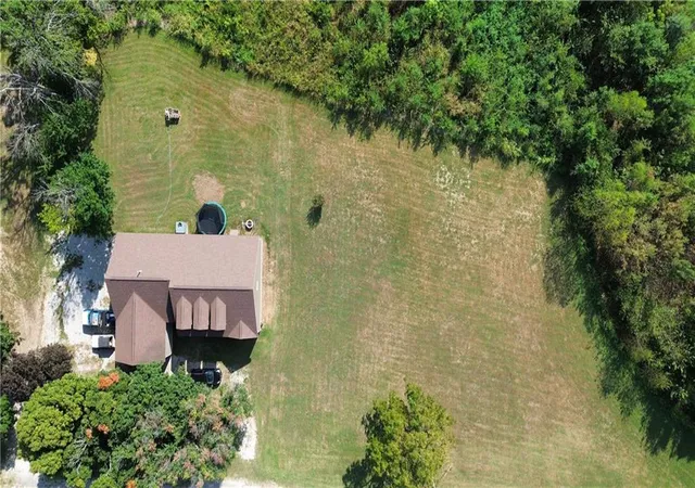 47th image of 302 S 6th Street, Blue Mound, KS 66010 | MLS# 2639812