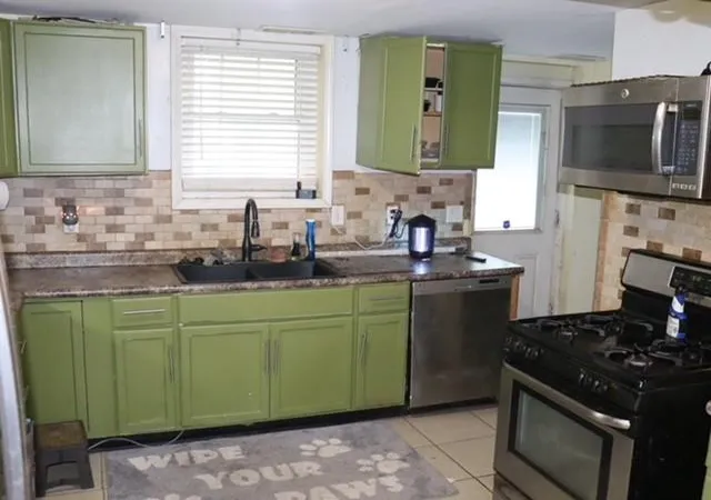 Photo 3 of Single family home for sale at 9625 Wallace Ave, Kansas City, MO 64134 | MLS# 2639815 | Listing updated on 2026-09-02