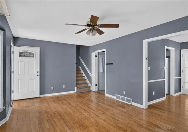 Photo 3 of Sale Pending at 8810 W 72nd Terrace, Overland Park, KS 66204 | MLS# 2639826 | Listing updated on 2026-10-08
