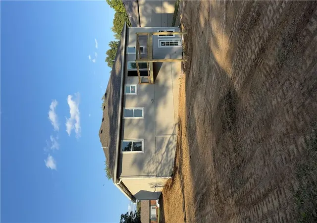 Photo 3 of Single family home for sale at 2805 Franklin Ave, Lexington, MO 64067 | MLS# 2639831 | Listing updated on 2026-10-14