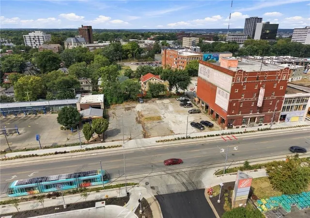 Photo 1 of Land for sale at 3260 Main St, Kansas City, MO 64111 | MLS# 2639832 | Listing updated on 2026-09-17