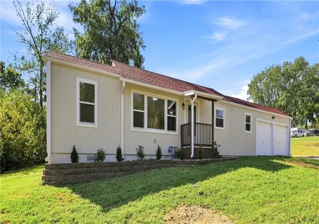 Photo 2 of Sale Pending at 3418 N 62nd Street, Kansas City, KS 66104 | MLS# 2639844 | Listing updated on 2026-09-05