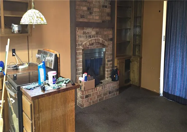 Photo 3 of Sale Pending at 333 N Cherry St, Gardner, KS 66030 | MLS# 2639882 | Listing updated on 2026-10-02
