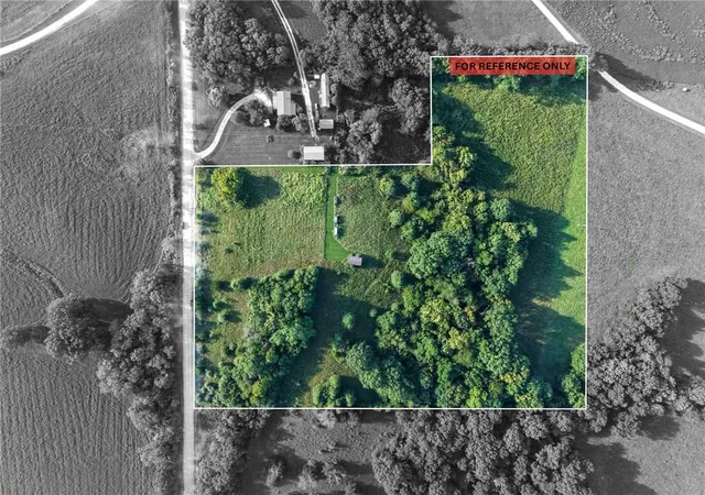 Photo 2 of Sale Pending at Southwest 52nd Ave, Trenton, MO 64683 | MLS# 2639886 | Listing updated on 2026-09-03