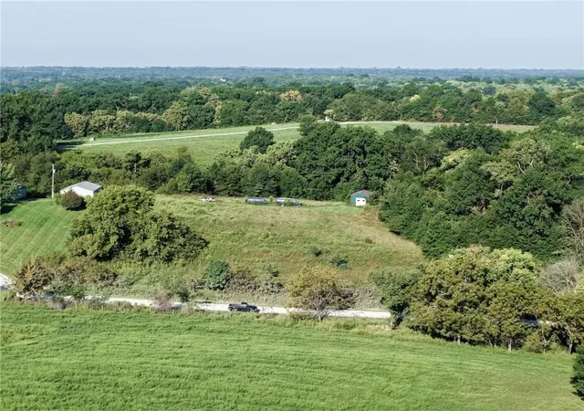 Photo 3 of Sale Pending at Southwest 52nd Ave, Trenton, MO 64683 | MLS# 2639886 | Listing updated on 2026-09-03