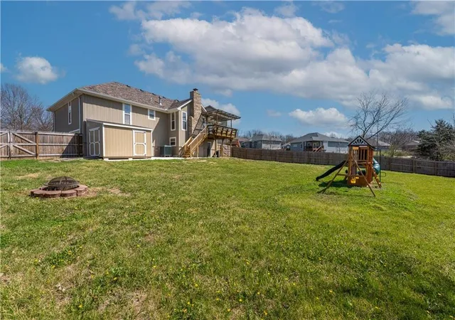 Photo 2 of Sale Pending at 1208 Jennies Dr, Warrensburg, MO 64093 | MLS# 2639893 | Listing updated on 2026-09-04